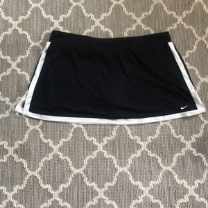 Nike dry fit skort